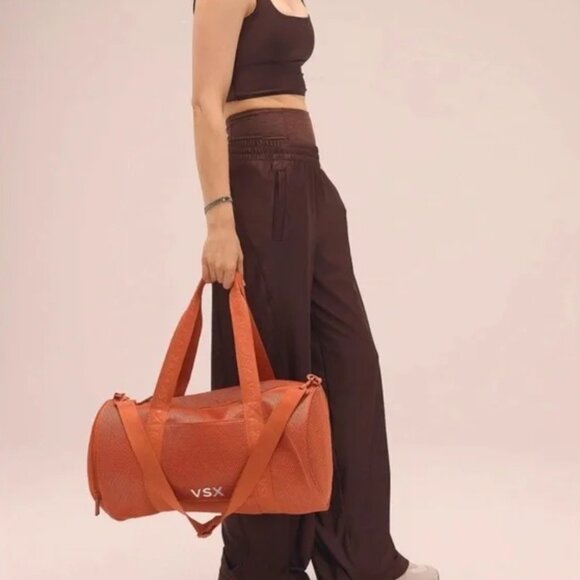 Victoria’s Secret VSX Mesh Duffle Bag NWT - Picture 1 of 6